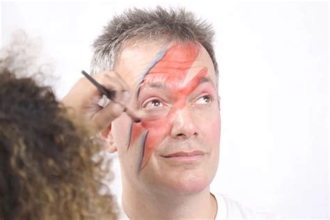 Aladdin Sane Makeup | Makeupview.co