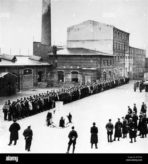 Concentration camp Oranienburg, 1933 Stock Photo - Alamy