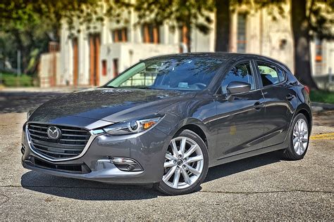 One Week With: 2017 Mazda3 5-Door Grand Touring