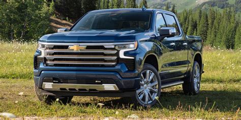 2023 Chevrolet Silverado 1500 Review, Pricing, and Specs