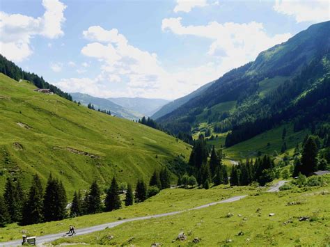 9 Reasons to visit The Austrian Alps in Summer | The Travelista