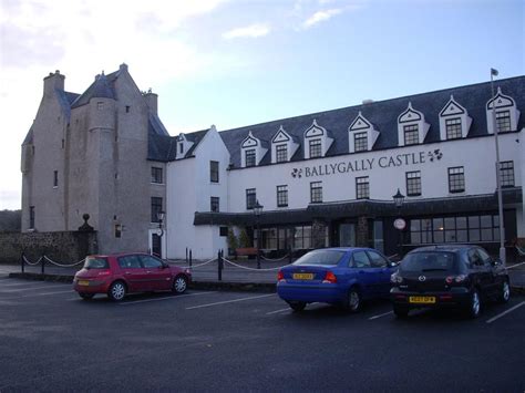 OTIS (Odd Things I've Seen): Ballygally Castle Hotel’s Ghost Room