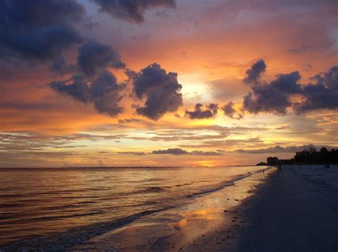 My Fort Myers Beach, My Florida: V. Fort Myers Beach in Photos: Manmade and Natural Beauty