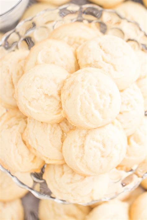 Coconut Oil Amish Sugar Cookies - The Gold Lining Girl