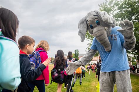 Tufts Provides a Temporary Home for a Somerville School | Tufts Now