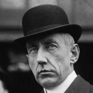 Roald Amundsen - Trivia, Family, Bio | Famous Birthdays