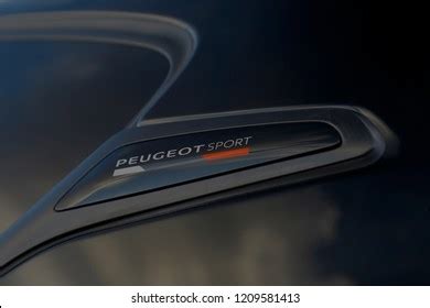 Today Show Logo Vector (.EPS) Free Download