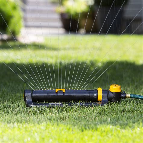 4,500 Sq. Ft. Turbo Oscillating Sprinkler with Timer | Melnor, Inc.