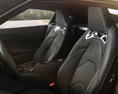 toyota-2020-supra-interior-seats-gallery-06-l - Jackson's Toyota