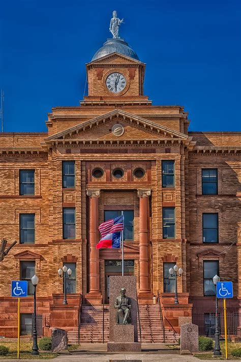 Jones County Courthouse Photograph by Mountain Dreams | Fine Art America