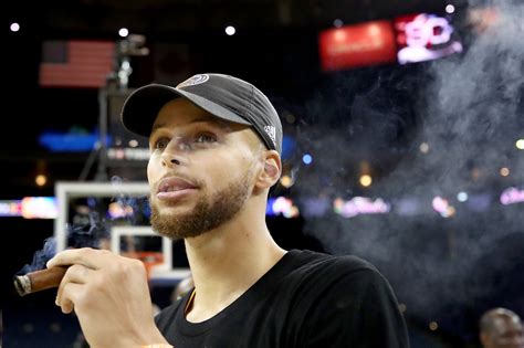 NBA Finals 2017: Watch as Steph Curry Sparks Up A Cigar During Live ...