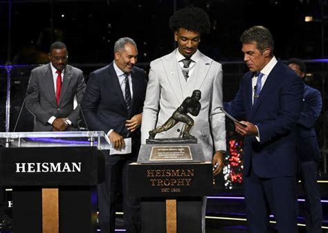 LSU's Jayden Daniels wins Heisman Trophy