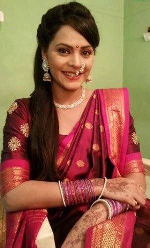 Anuja Sathe Height, Weight, Age, Husband, Affairs, Biography & More ...