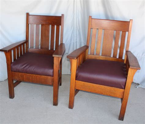 Antique Wooden Chairs With Arms - pic-corn