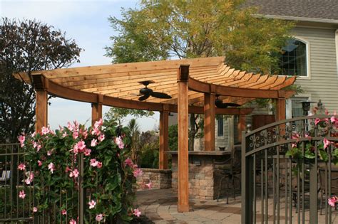 Curved Pergola Project