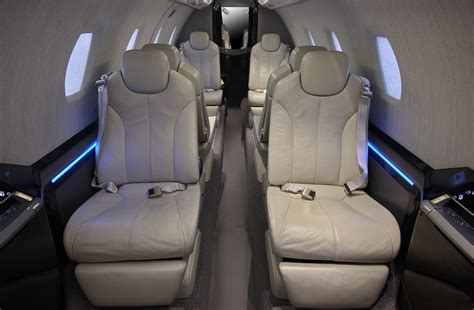 D3-Interior – St. Louis Aircraft Sales