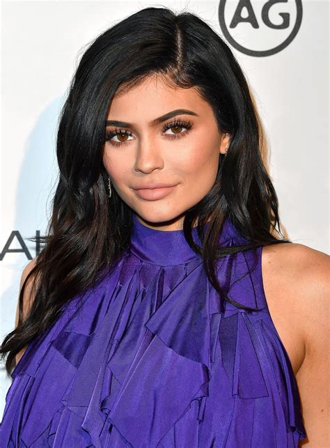 Kylie Jenner Is Pregnant with Her First Child | InStyle.com