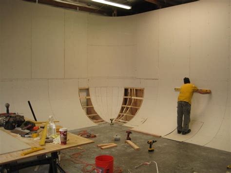 Custom Made Cyclorama Wall (Cyc Or Infinity Cyc) | Garage photography studio, Home studio ...