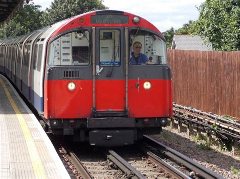 Railway Blog: London Underground's Piccadilly line upgrade.