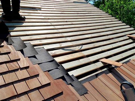 Cedar Shingles & Shakes Roofing Costs, Plus Pros & Cons – Home ...