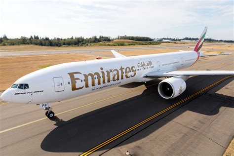 Emirates Will Launch World's Longest 777-300ER Flight? - Live and Let's Fly