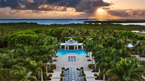 Pet-Friendly Hotels Bonita Springs | Hyatt Regency Coconut Point