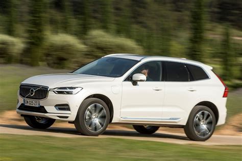 Volvo S60 and XC60 get new mild hybrid versions - Techzle