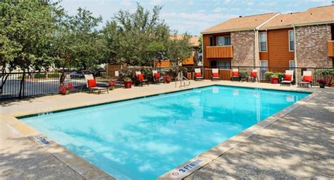 Sundance Apartments - 93 Reviews | San Antonio, TX Apartments for Rent | ApartmentRatings©