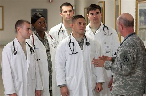 Army Medical Students March to a Different Drum | Article | The United States Army