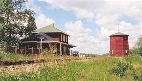 Old Time Trains | Saskatchewan, Northwest territories, Train