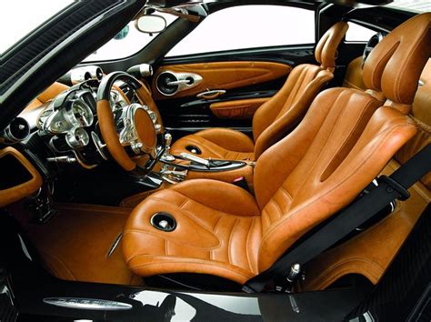 Supercar & Sports Car Pictures (Ultimate Hub) | Pagani huayra interior, Pagani huayra, Custom ...