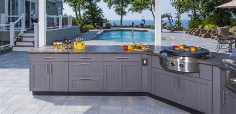 Outdoor Kitchen Cabinets | Brown Jordan Outdoor Kitchens