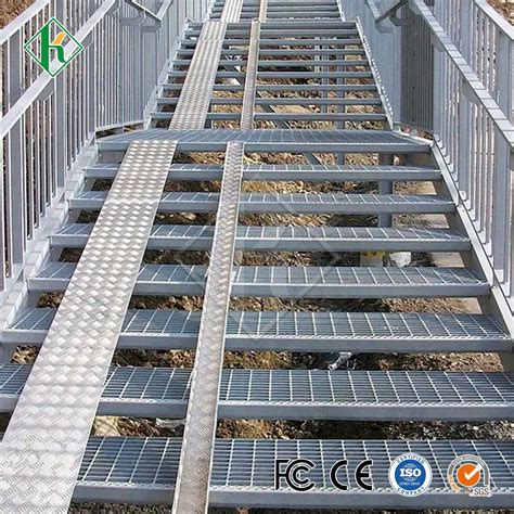 Kaiheng Steel Stair Treads Suppliers Hot DIP Galvanized Safety Stair Tread China T2 Type ...