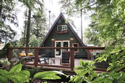 TOP 13 Romantic Cabins in Washington with Hot Tubs (2022)