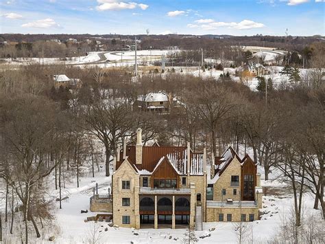 Inside Huntington Manor, Minnesota's Most Expensive Home For Sale