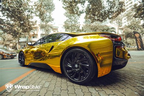 BMW i8 - Gold Chrome wrap | WrapStyle