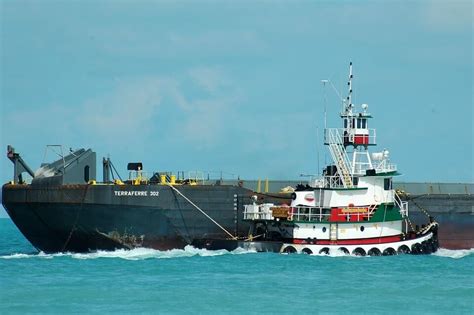 Tug Barge Hydraulic Locking System For TECO Ocean Shipping