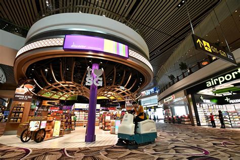 Changi Airport Terminal 4 opens for business, News - AsiaOne