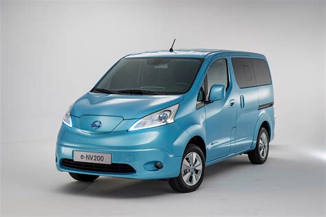 2015 Nissan e-NV200 - HD Pictures @ carsinvasion.com