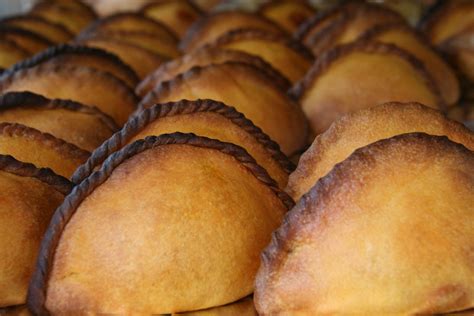 Bolivian Food Saltenas Recipe | Bryont Blog