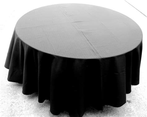 Black round tablecloth (3.3m) - A Touch of Eleganz