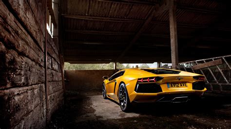 Yellow Lamborghini Aventador 2 Wallpaper | HD Car Wallpapers | ID #2986