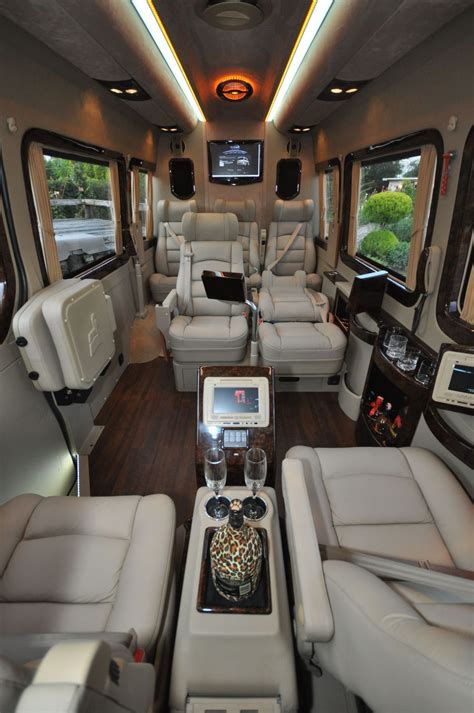 25 Luxury Executive Van Conversion - vintagetopia Luxury Sports Cars, Super Luxury Cars, Best ...