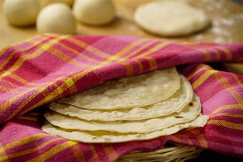 Las tortillas de harina en México son muy populares e indispensables en la gastronomía ...