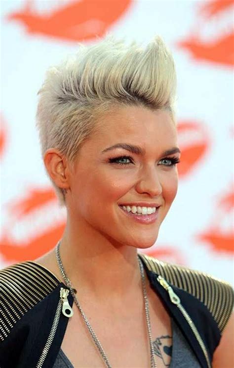 45 Voguish Mohawk Hairstyles for Women