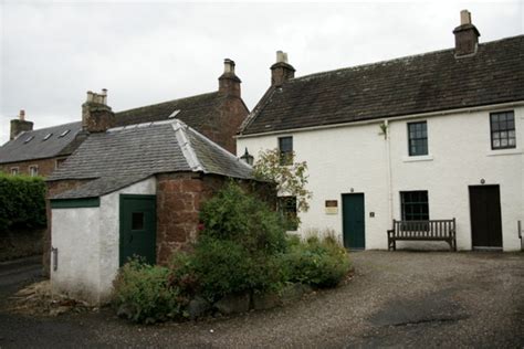 J. M. Barrie's birthplace, Kirriemuir © Mike Pennington cc-by-sa/2.0 :: Geograph Britain and Ireland