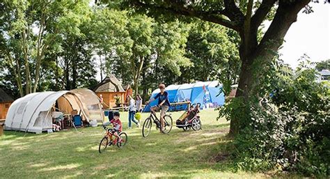 Lee Valley Campsite - French Morning London