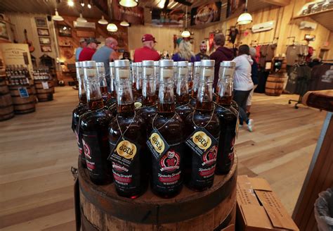 Kentucky Bourbon Trail: Explore the Casey Jones bourbon distillery