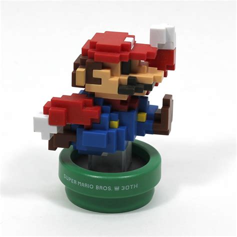 Amiibo Figure - Mario 30th Annivesary version - Modern Color