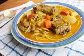 La soupe joumou est est un plat traditionnel de la cuisine haïtienne qu'on cuisine ...